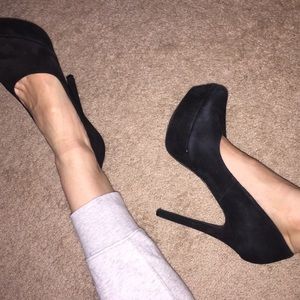 Black Jessica Simpson Heels